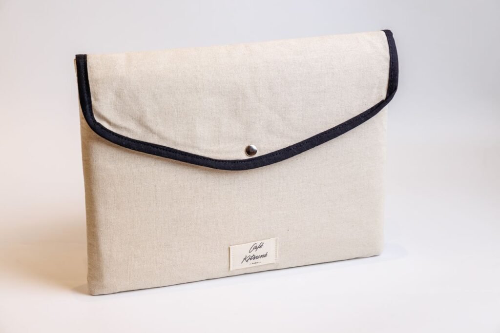 Laptop cover materials including neoprene and EVA foam