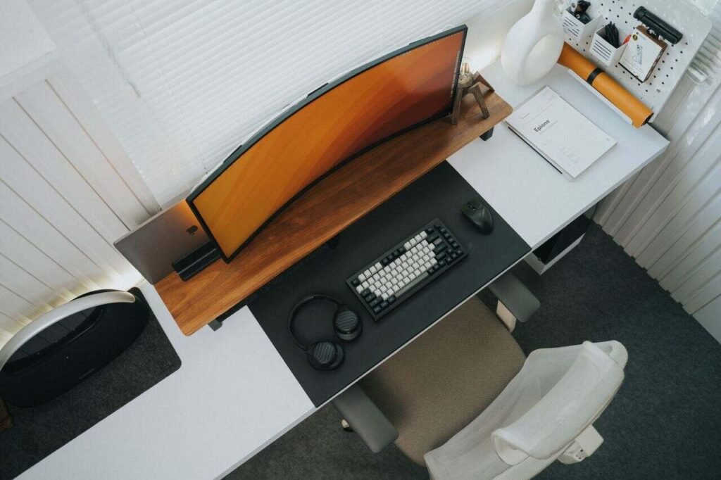 Best laptop accessories for students workspace setup