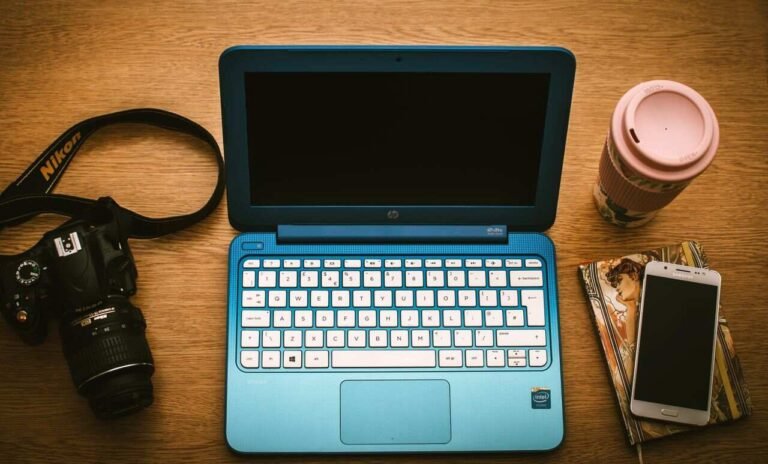 Best laptop accessories for students setup in 2026