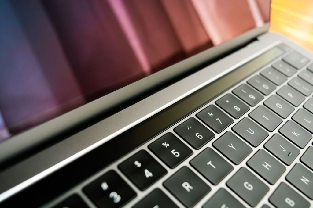Checking HP laptop model before buying a charger