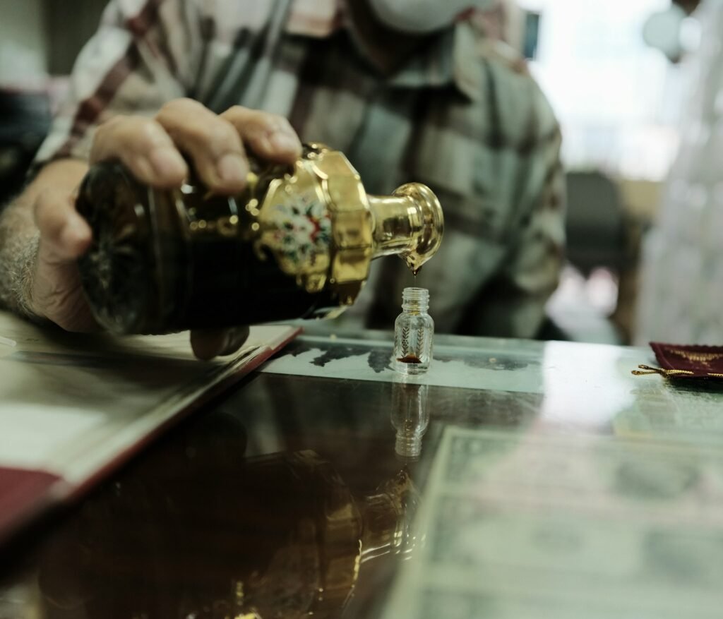 Luxury Oud Perfumes Worth Buying