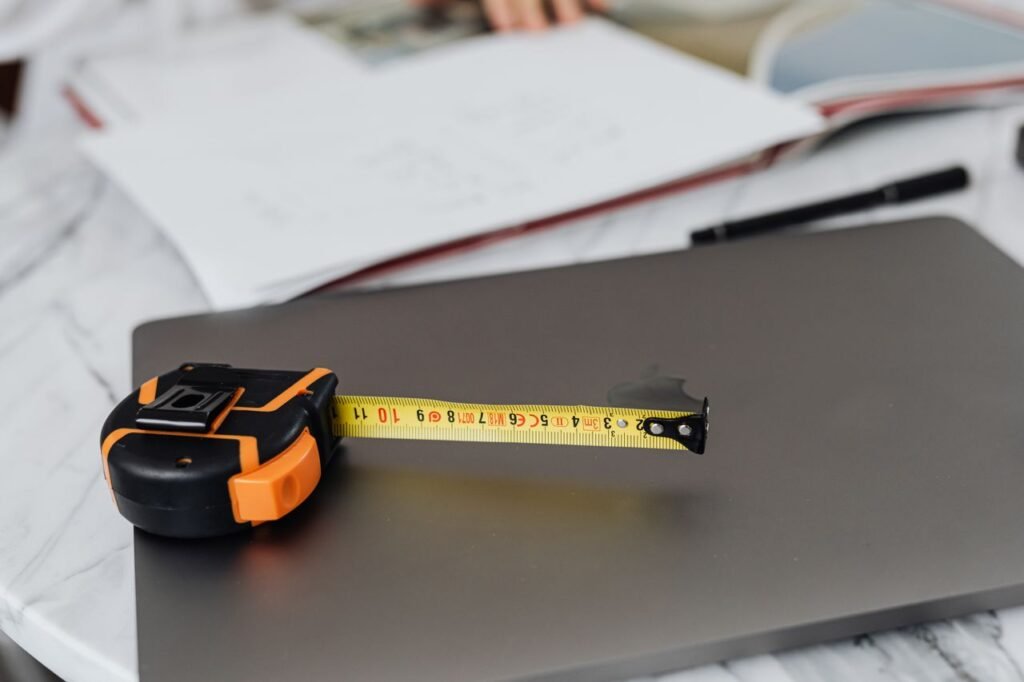 Selecting the right size for the best laptop case for students
