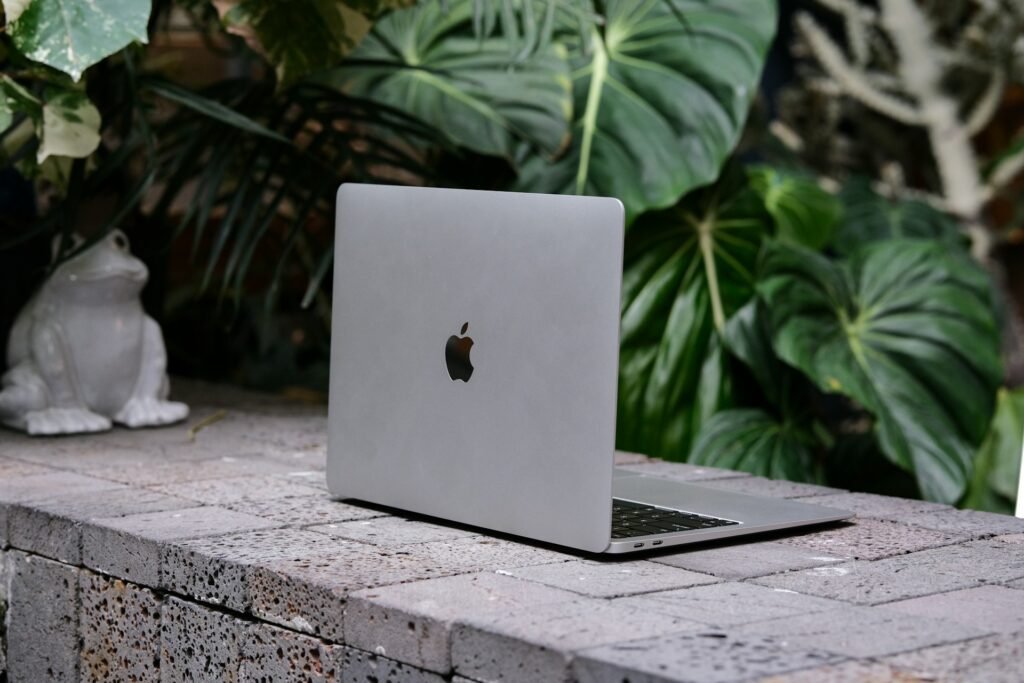 MacBook Air M4 13 Inch vs 15 Inch Comparison
