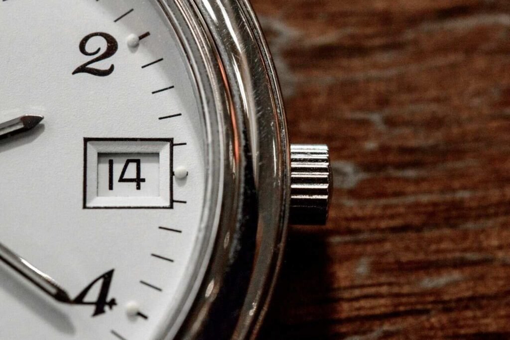Analog watch with visible second hand for nursing students