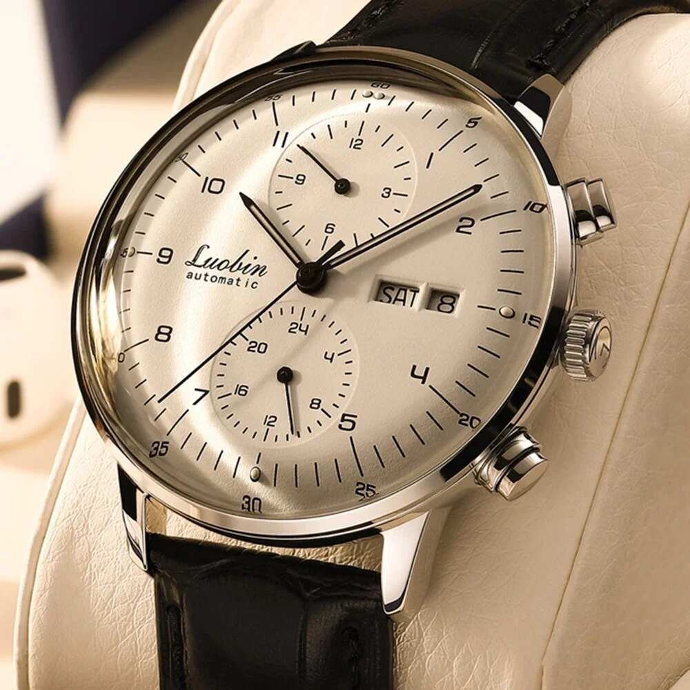 Best automatic mechanical watch for men with leather strap and day-date display