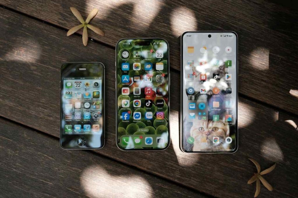 Three flagship smartphones compared